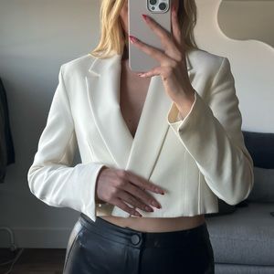 Cream Cropped Blazer Zara